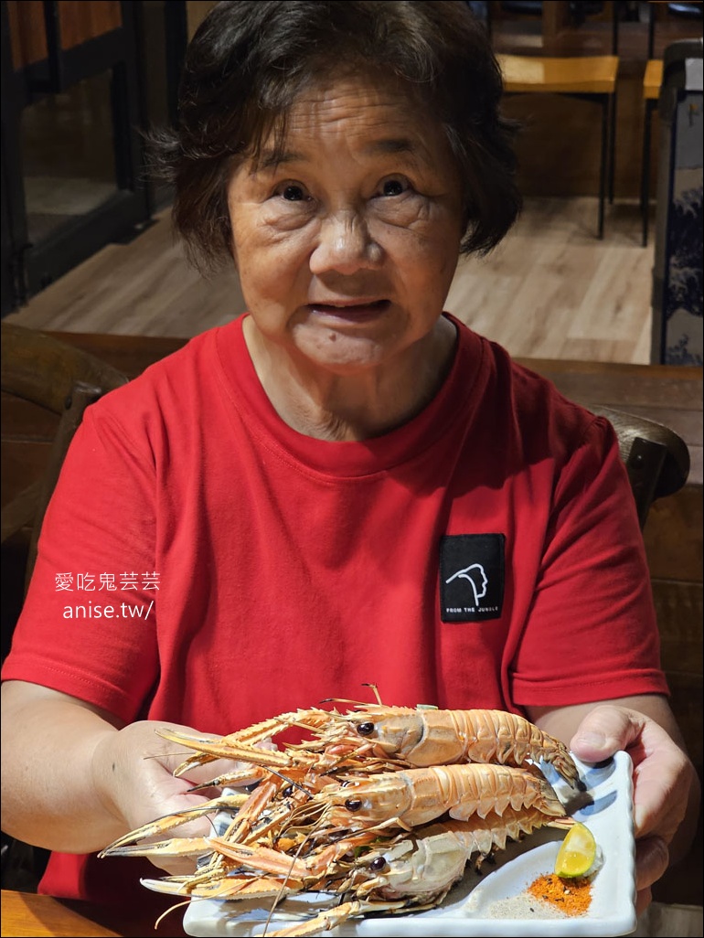 里海咖啡 (里海 cafe’) | 大角蝦、紅喉，還有難得一見的雪鯰！海鮮火鍋也好好吃 (寵物友善)