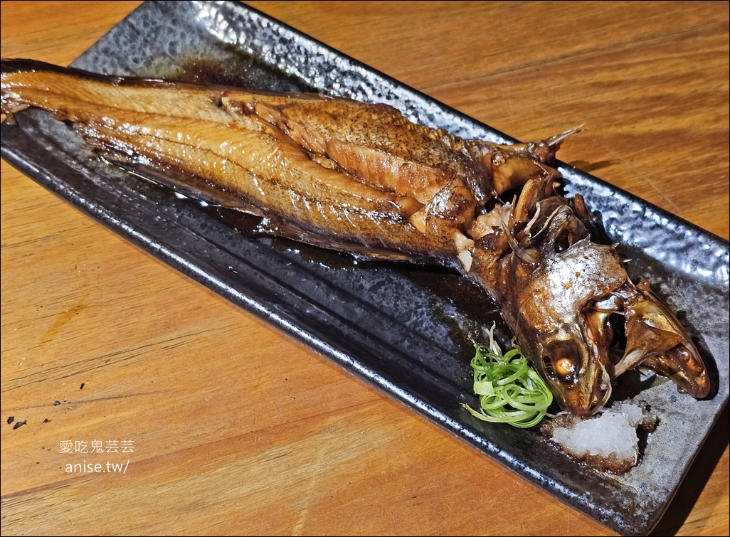 里海咖啡 (里海 cafe’) | 大角蝦、紅喉，還有難得一見的雪鯰！海鮮火鍋也好好吃 (寵物友善)