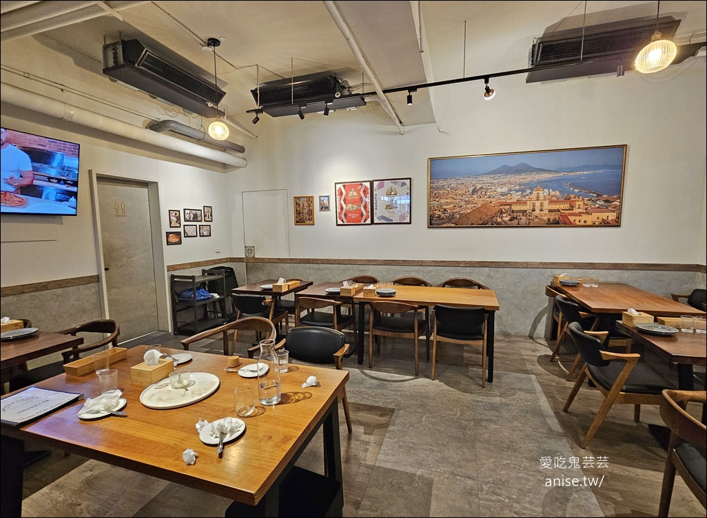 旋轉披薩Gira Pizza，道地拿坡里Pizza 超好味！
