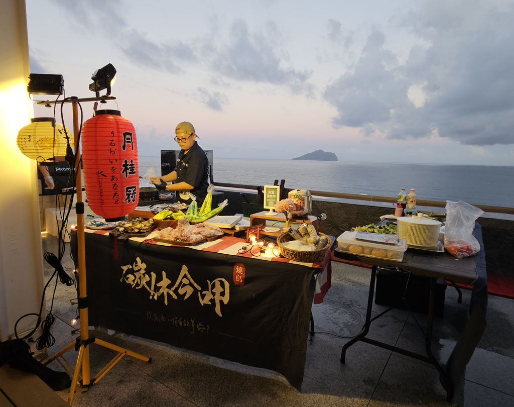 滿山望海國際會館，躺在床上就可以看到龜山島的無敵海景住宿 (內含訂房方式)