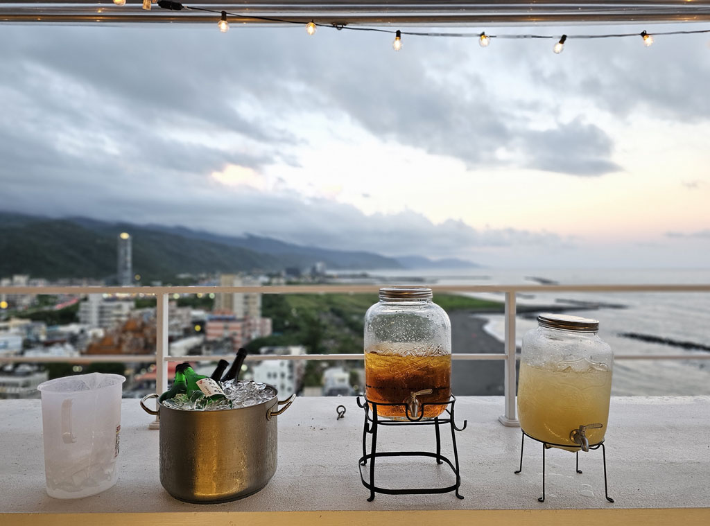 滿山望海國際會館，躺在床上就可以看到龜山島的無敵海景住宿 (內含訂房方式)