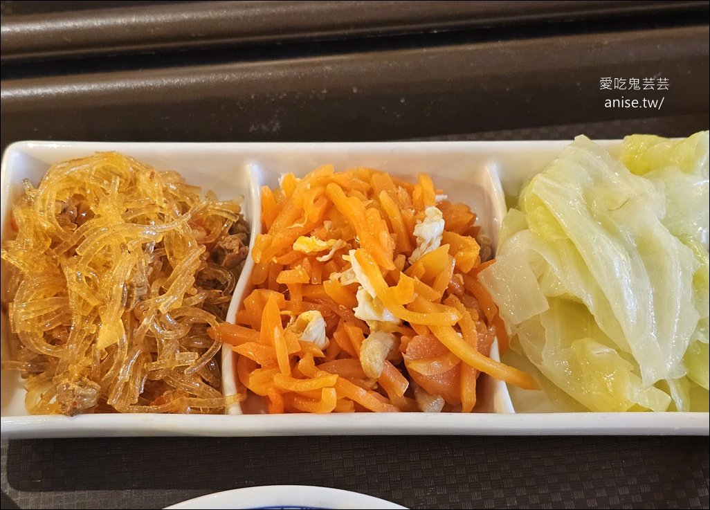 龍凰 ( ㄏㄨㄤ/ ) 號，80年老店在微風台大醫院商場被我找到了！