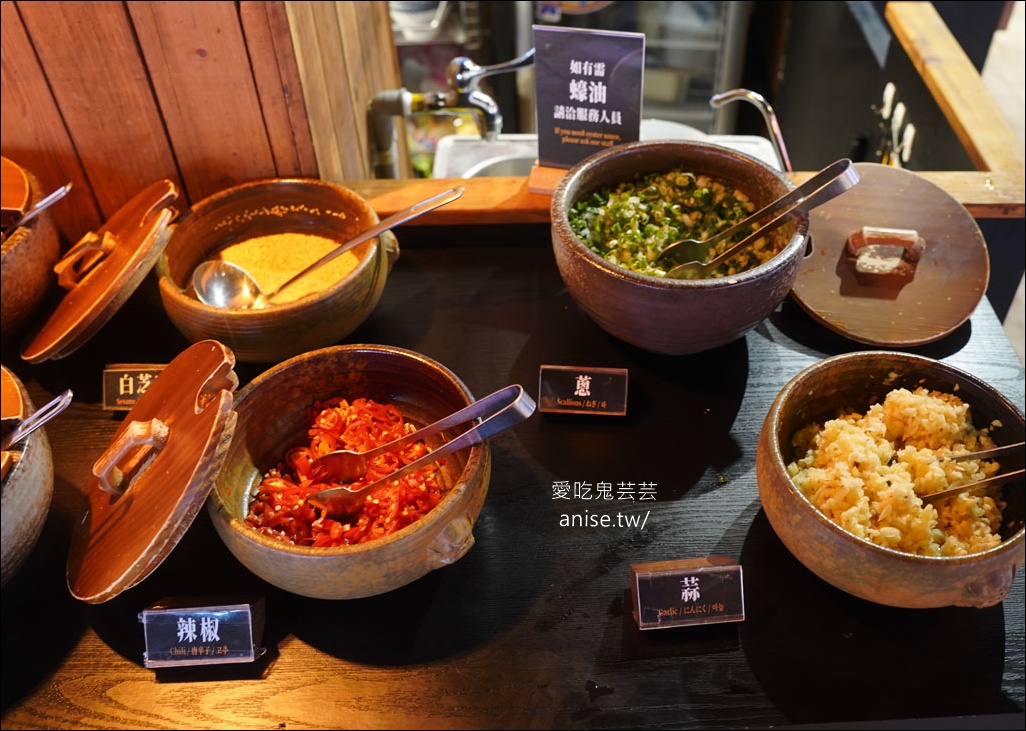 ABV串串啤酒館 西門店，一串10元隨便拿，重慶辣、台灣辣任選！(文末菜單)