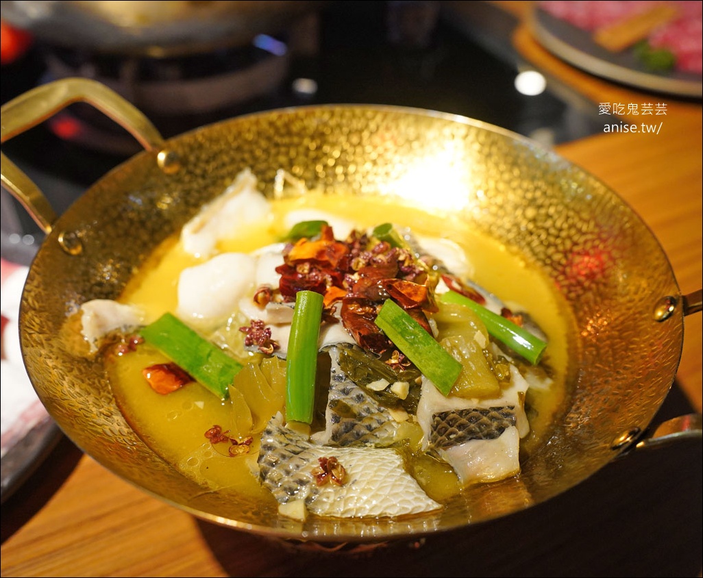 ABV串串啤酒館 西門店，一串10元隨便拿，重慶辣、台灣辣任選！(文末菜單)