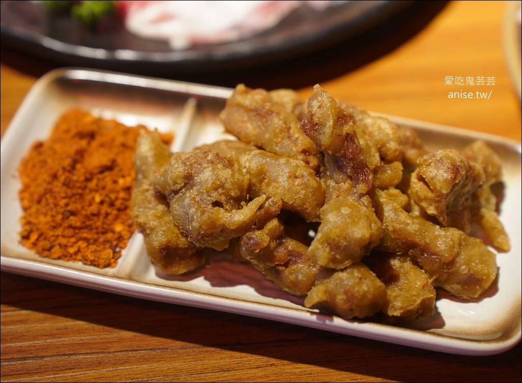 ABV串串啤酒館 西門店，一串10元隨便拿，重慶辣、台灣辣任選！(文末菜單)