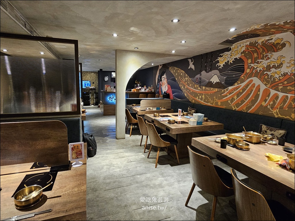 金鍋盃，甘蔗湯頭清甜小火鍋，料好實在、寵物友善(文末菜單)