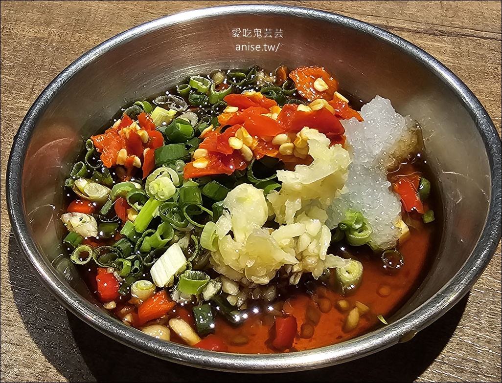 金鍋盃，甘蔗湯頭清甜小火鍋，料好實在、寵物友善(文末菜單)