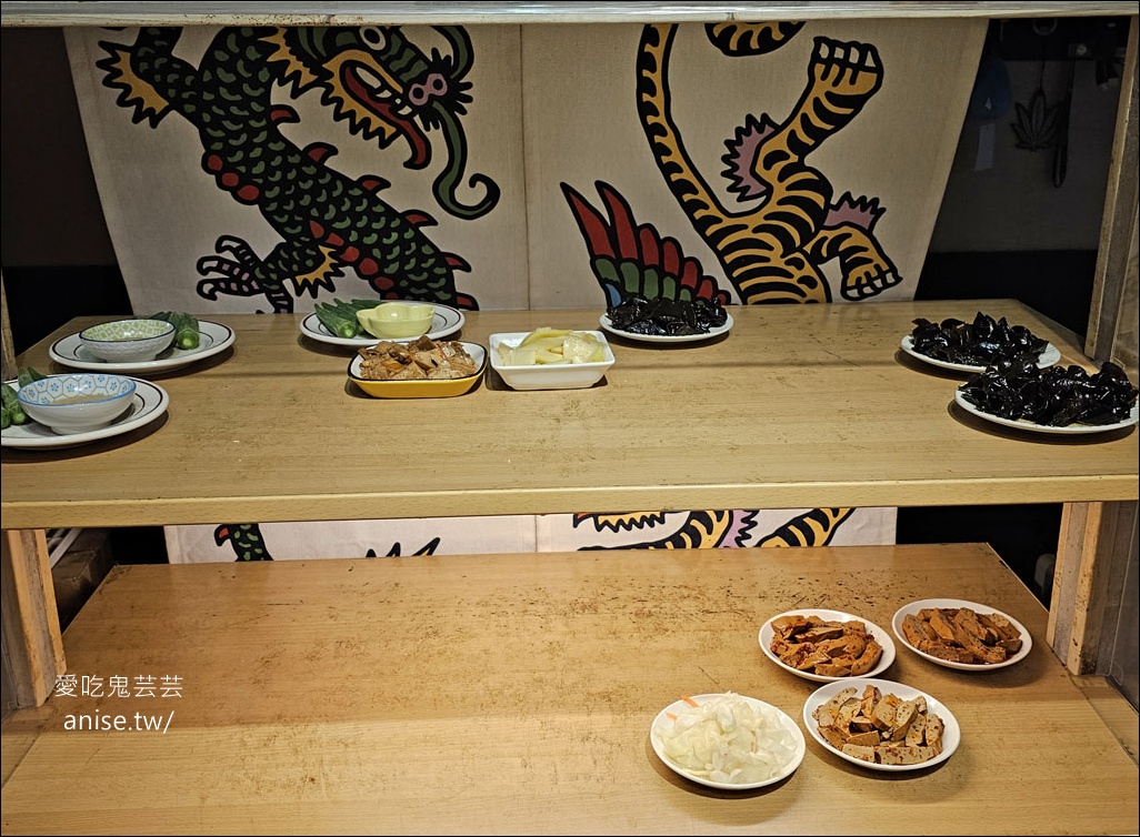 川味麵典，激推肋排牛腩麵+花干，份量超大好吃又過癮