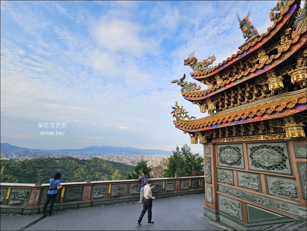 烘爐地(南山福德宮)換錢母，北部求財、招財進寶聖地