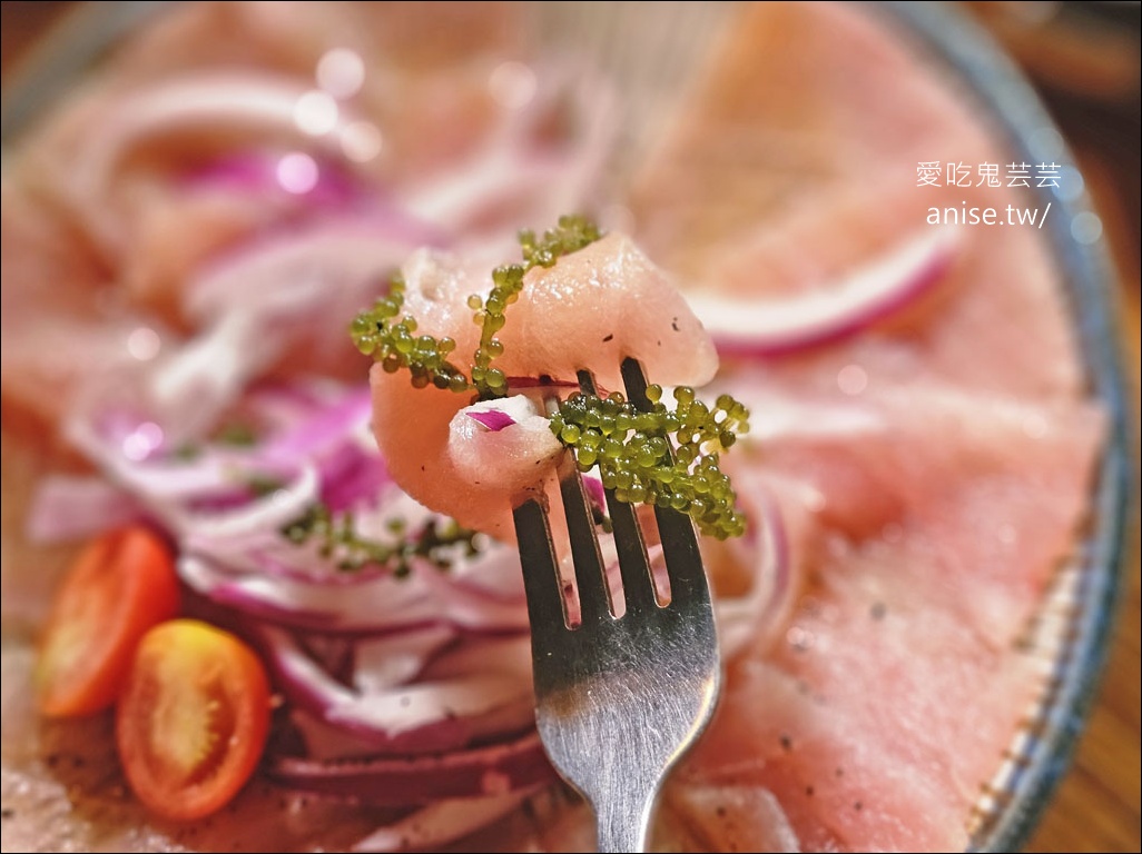 ABV地中海餐酒館台中概念店，全台啤酒種類最多，宛如啤酒博物館！