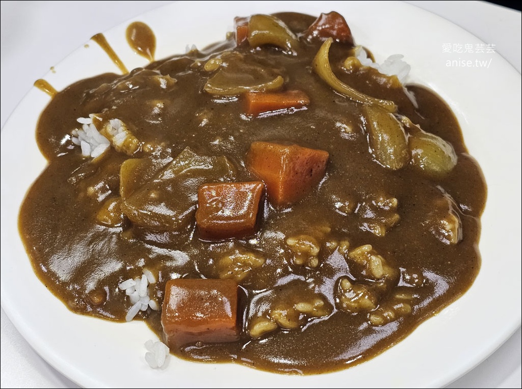 金園排骨萬年店，超過一甲子的超厚排骨老店，從小吃到大！