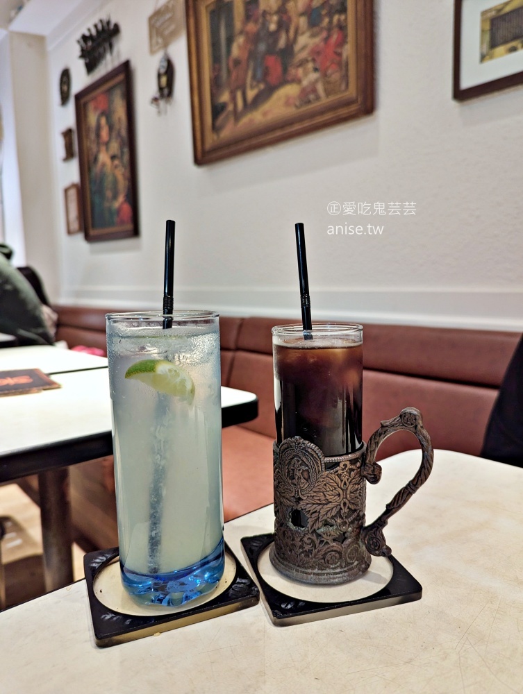 上上咖啡，老派的浪漫懷舊風格，暖胃的俄式羅宋湯，西門站美食(姊姊食記)