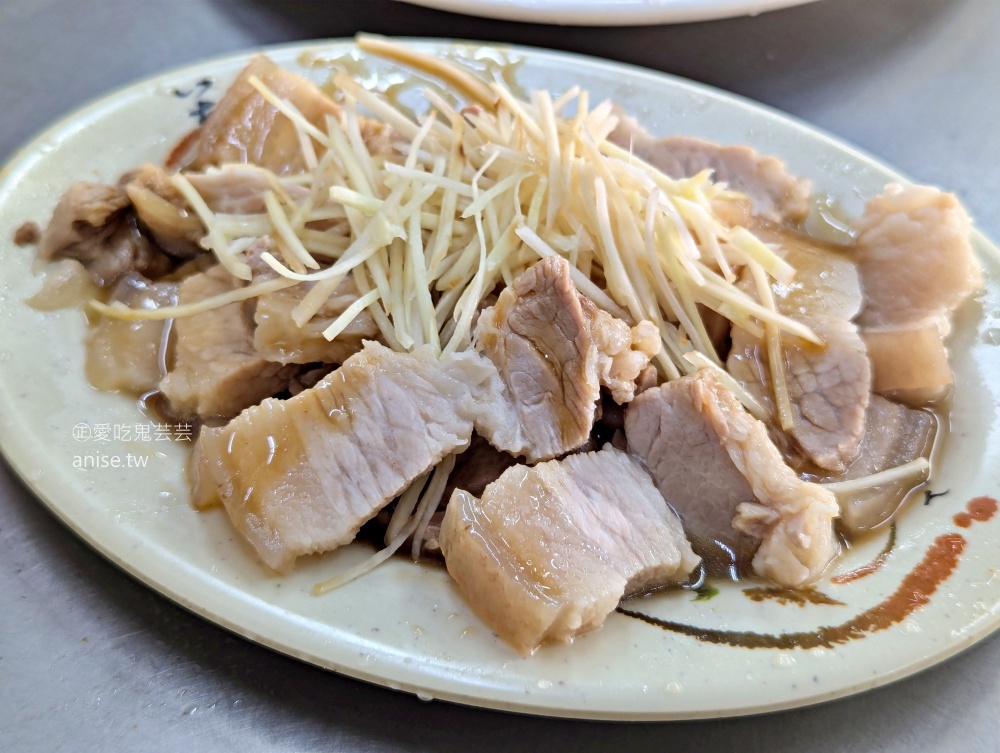 崇光米粉湯（帥哥米粉湯），厚切豬舌便宜又美味，新店捷運七張站美食(姊姊食記)