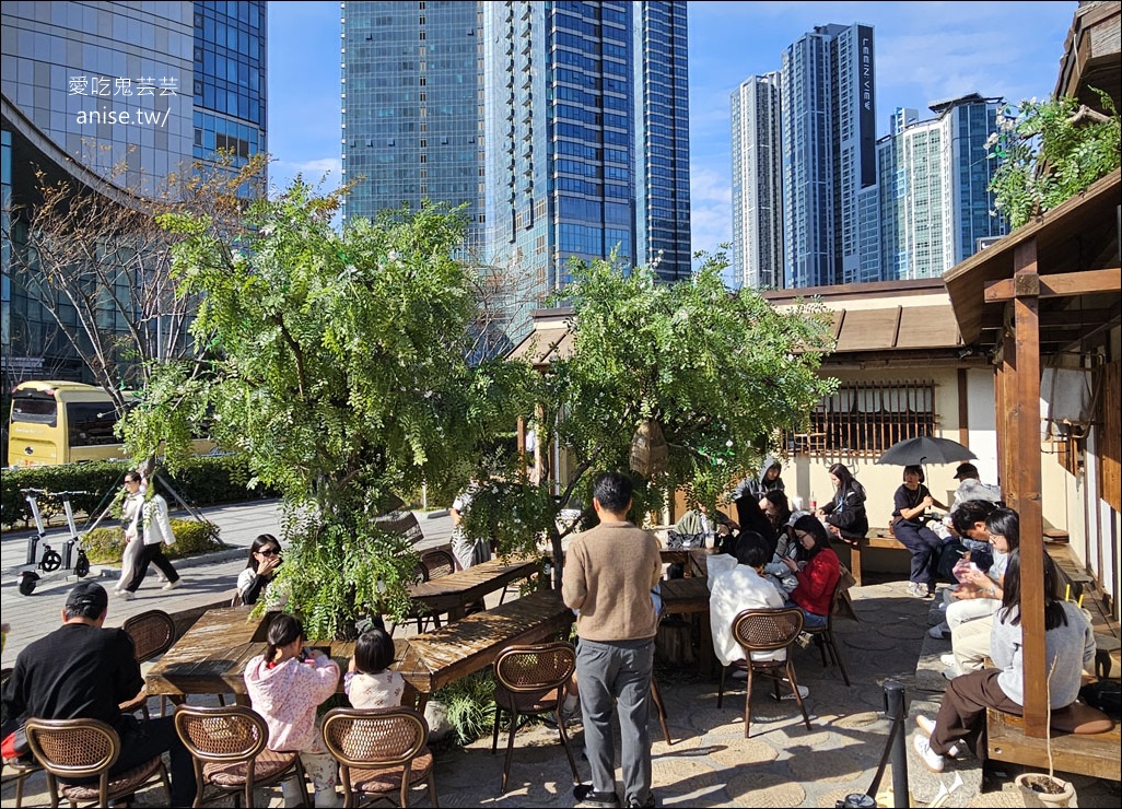 釜山海雲台自然島鹽可頌，超人氣排隊麵包店 (尾浦站旁)