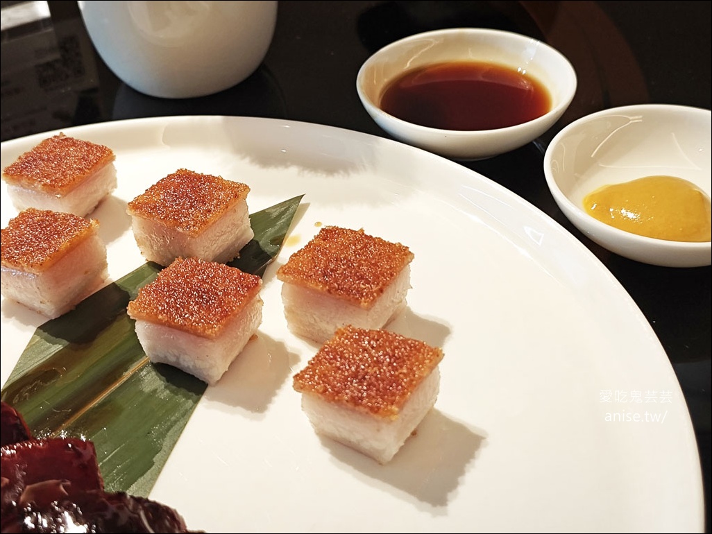 晶華軒秋蟹宴GOGO，一口一張小朋友銷魂無比 (推西施泡飯、蟹粉撈麵)