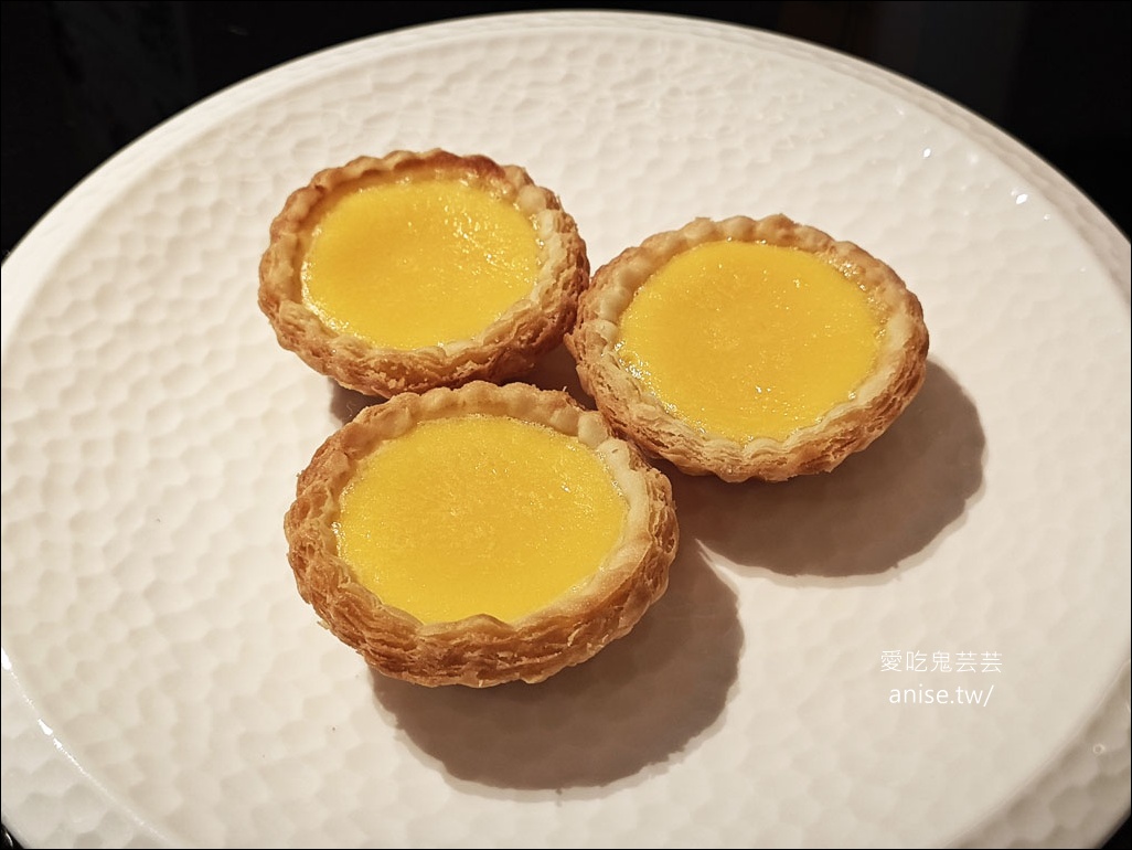 晶華軒秋蟹宴GOGO，一口一張小朋友銷魂無比 (推西施泡飯、蟹粉撈麵)