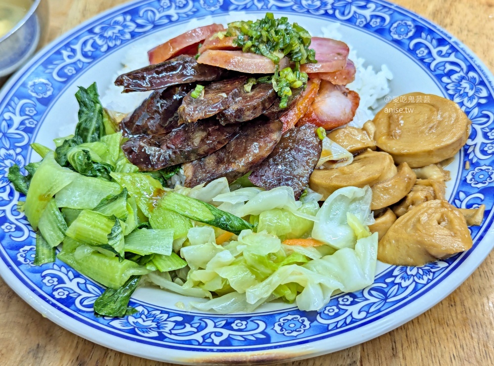 香港陳記港式燒臘,中和廟口附近的人氣便當店,捷運中和站美食(姊姊食記) 香港陳記港式燒臘,中和廟口附近的人氣便當店,捷運中和站美食(姊姊食記)