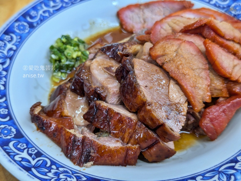 香港陳記港式燒臘,中和廟口附近的人氣便當店,捷運中和站美食(姊姊食記) 香港陳記港式燒臘,中和廟口附近的人氣便當店,捷運中和站美食(姊姊食記)