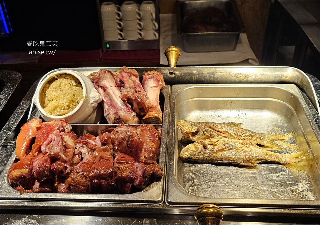 沾美西餐廳，台北老字號西餐廳，中午吃到飽很過癮