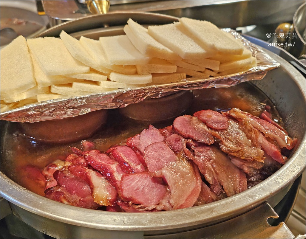 沾美西餐廳，台北老字號西餐廳，中午吃到飽很過癮