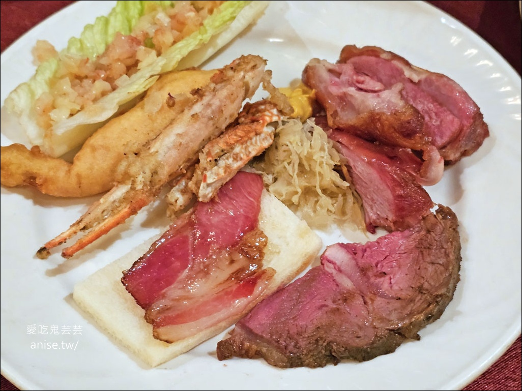 沾美西餐廳，台北老字號西餐廳，中午吃到飽很過癮