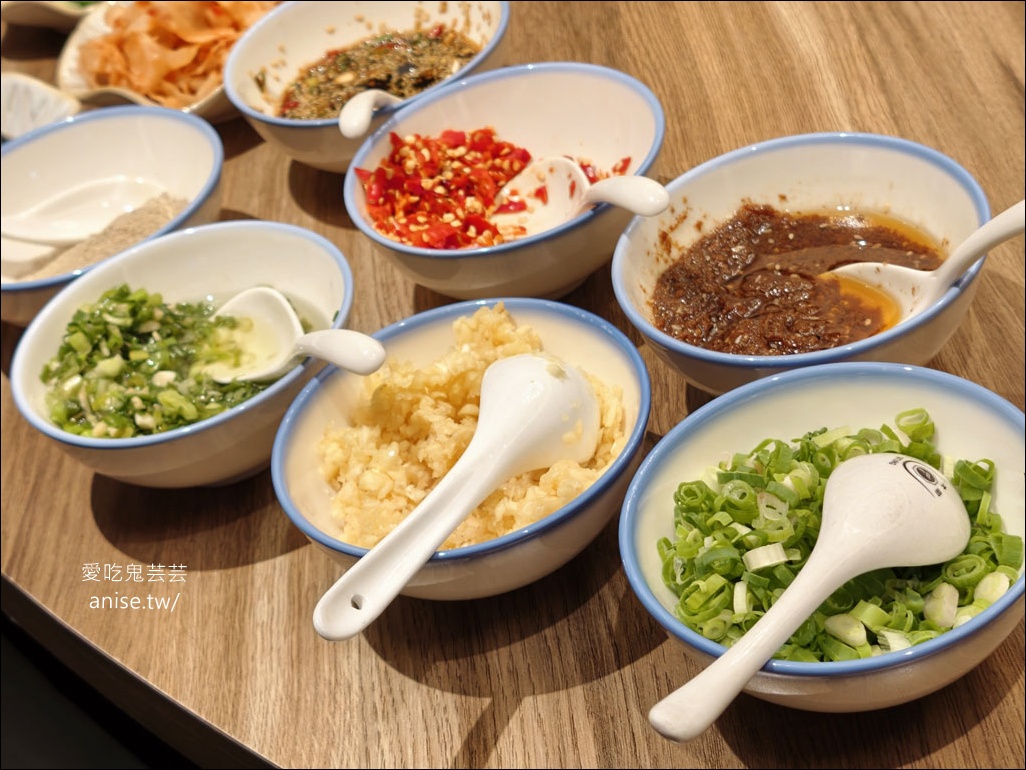 星曜雞湯，我們根本是來吃火鍋+唱歌的吧？