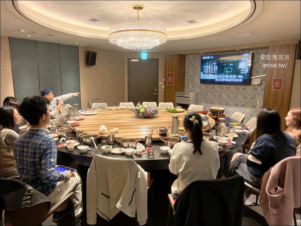 網站近期文章：星曜雞湯，我們根本是來吃火鍋+唱歌的吧？