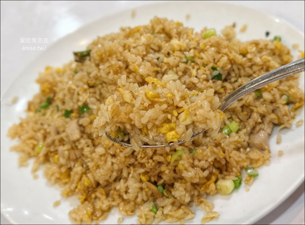 宜蘭文昌小館，海鮮粥是招牌 (但你未必吃得到 XD)