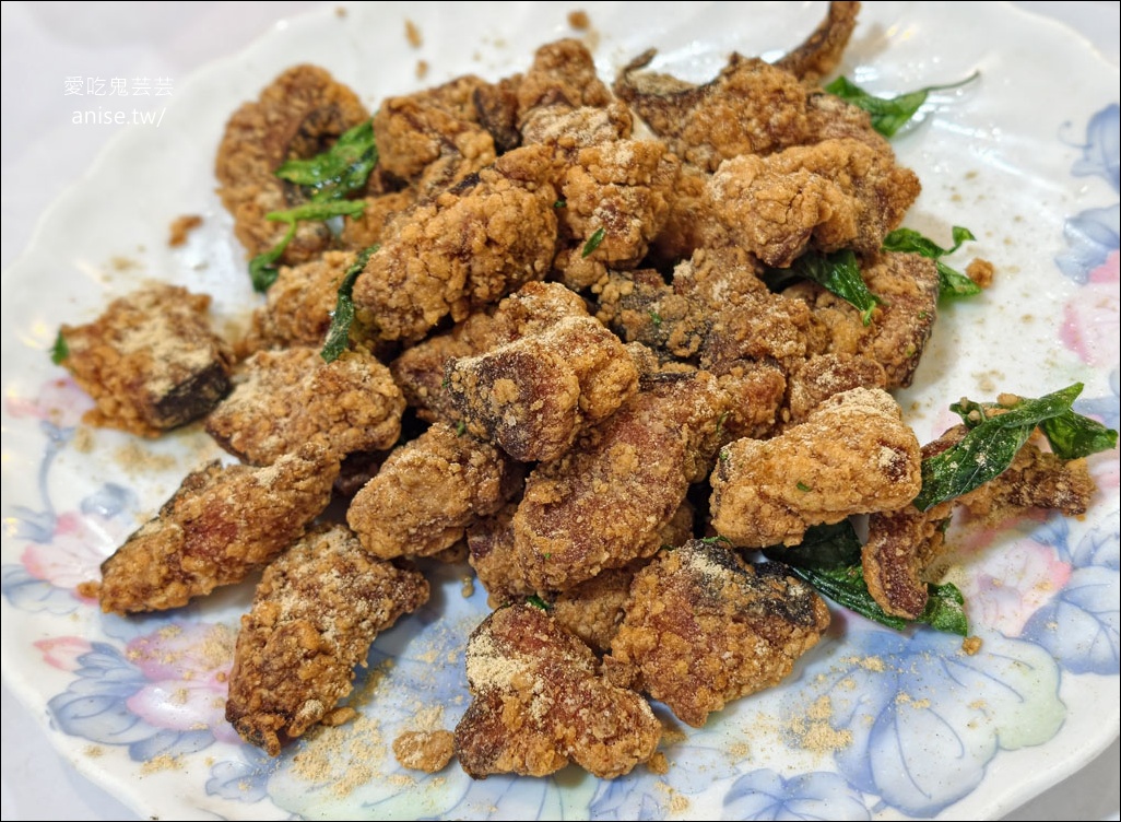 宜蘭文昌小館，海鮮粥是招牌 (但你未必吃得到 XD)