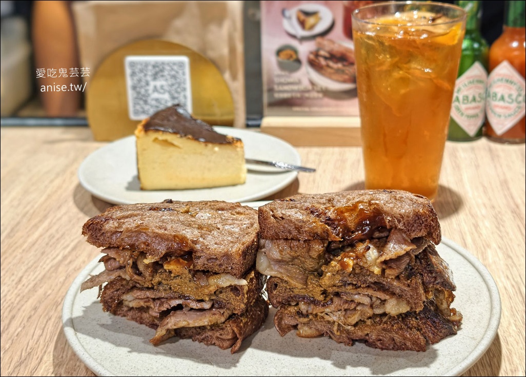 FA BURGER，帶骨牛小排也太好吃了吧！