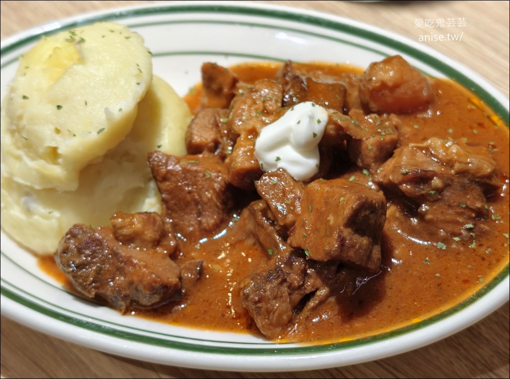 FA BURGER，帶骨牛小排也太好吃了吧！