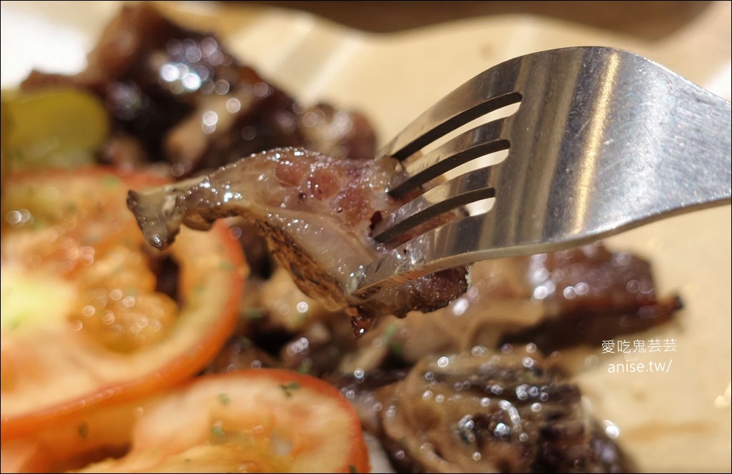 FA BURGER，帶骨牛小排也太好吃了吧！