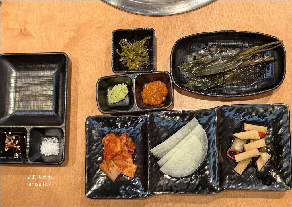 釜山韓牛推薦 | 우겹다짐 (牛層侤音)，近草樑路站/釜山站旁，超人氣在地人愛吃的韓牛店