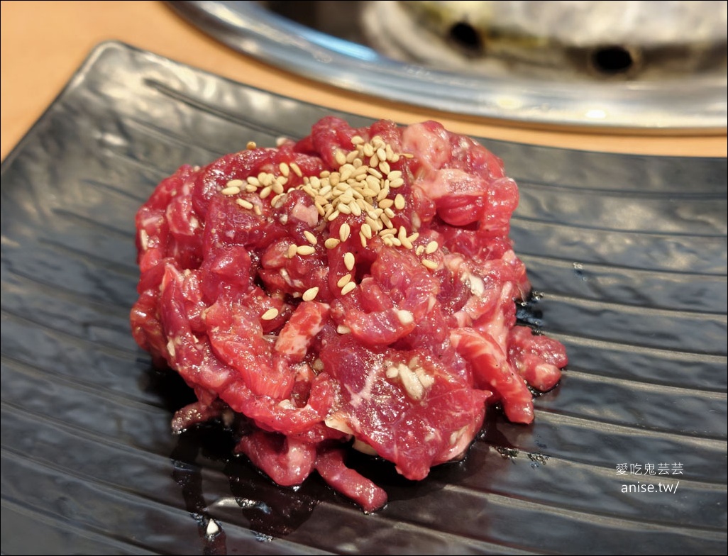 釜山韓牛推薦 | 우겹다짐 (牛層侤音)，近草樑路站/釜山站旁，超人氣在地人愛吃的韓牛店