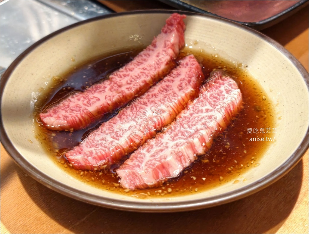 釜山韓牛推薦 | 우겹다짐 (牛層侤音)，近草樑路站/釜山站旁，超人氣在地人愛吃的韓牛店