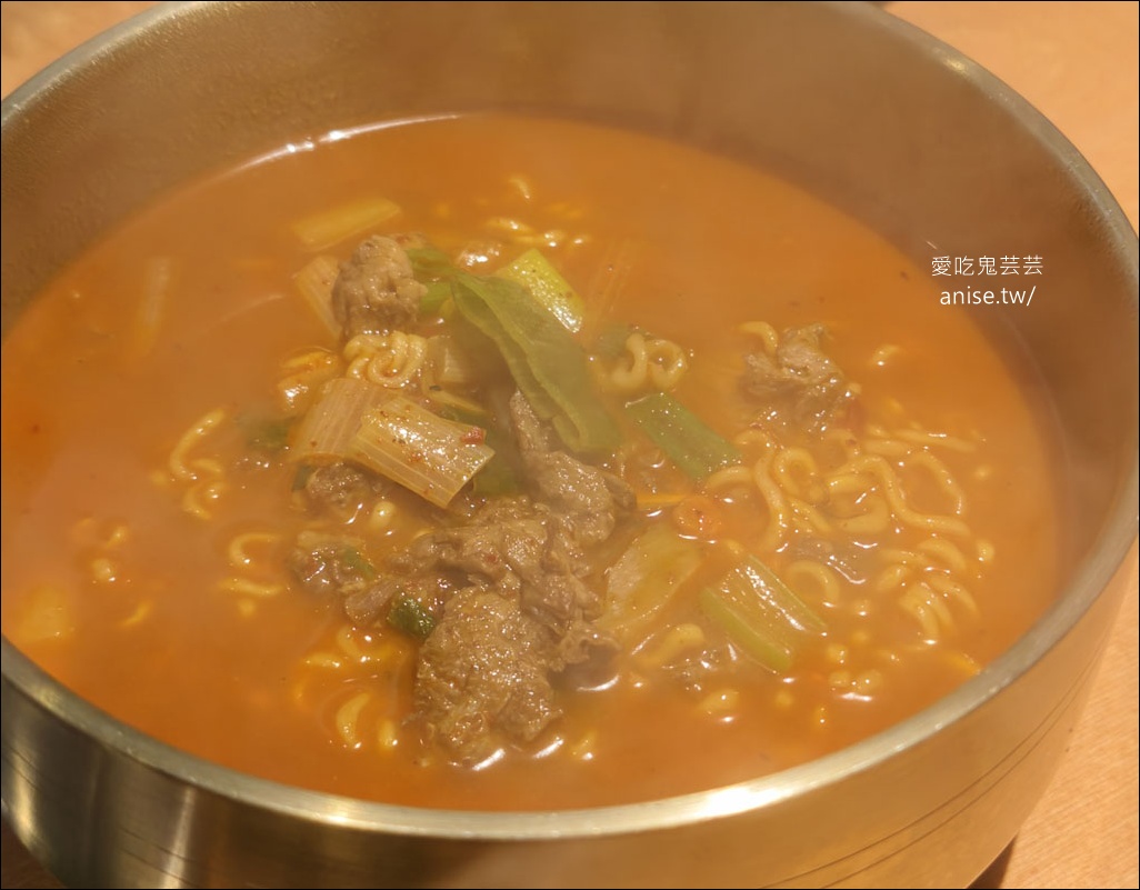 釜山韓牛推薦 | 우겹다짐 (牛層侤音)，近草樑路站/釜山站旁，超人氣在地人愛吃的韓牛店