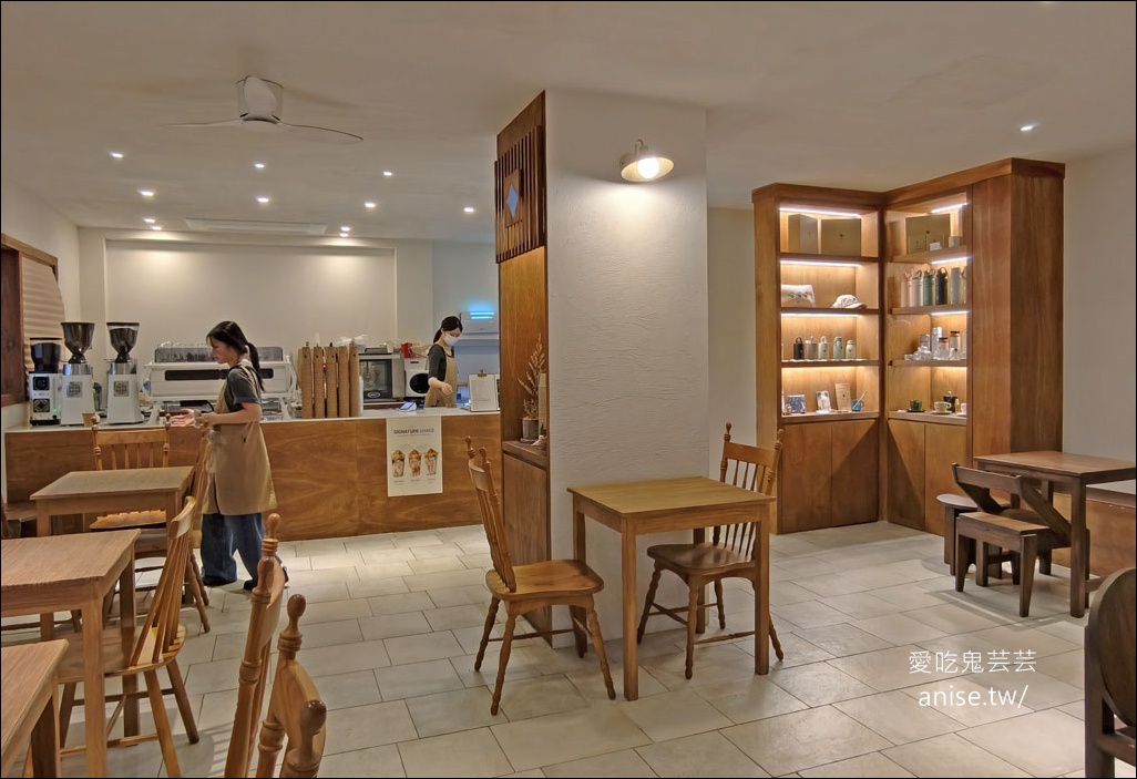 釜山咖啡 | 廣安里MIRUKKU COFFEE，療癒系咖啡甜點店