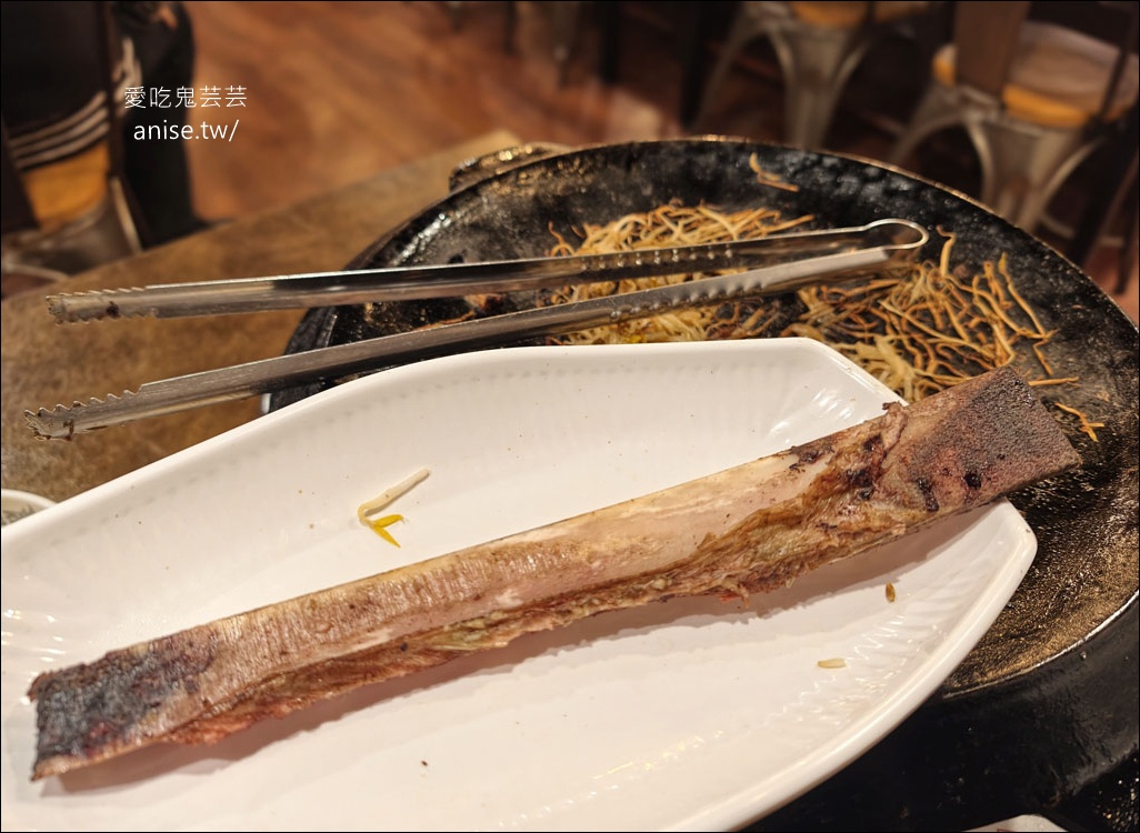 廣安里 | 稻草烤牛肋排 고짚 광안리직영점，超人氣火焰牛肋排，一個人吃也OK！