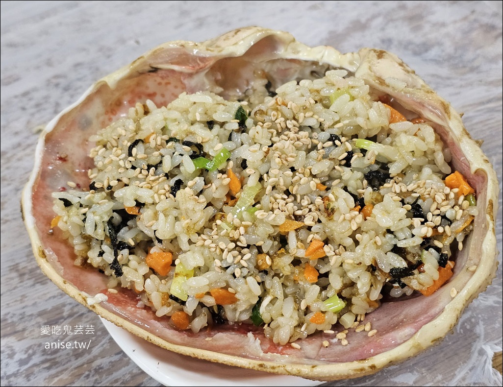 釜山吃帝王蟹、鮑魚！札嘎其市場生猛海鮮推薦