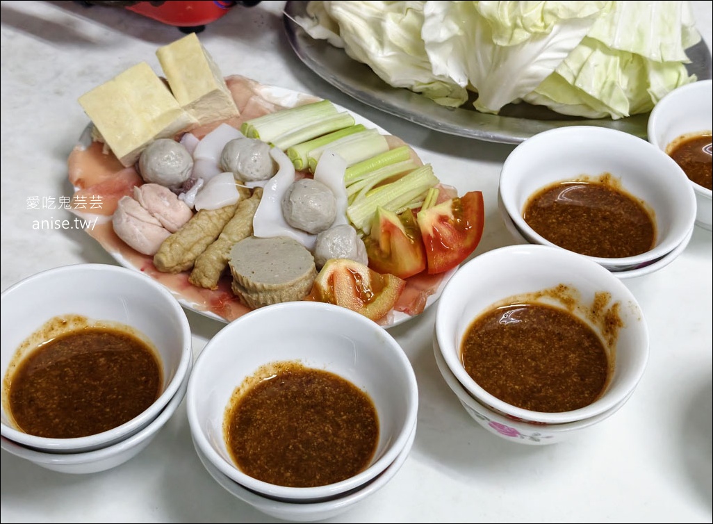 小豪洲沙茶爐，台南人一吃幾十年，平價又可口的沙茶爐