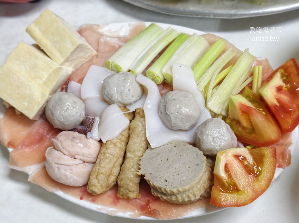 小豪洲沙茶爐，台南人一吃幾十年，平價又可口的沙茶爐