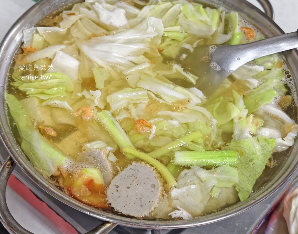 小豪洲沙茶爐，台南人一吃幾十年，平價又可口的沙茶爐