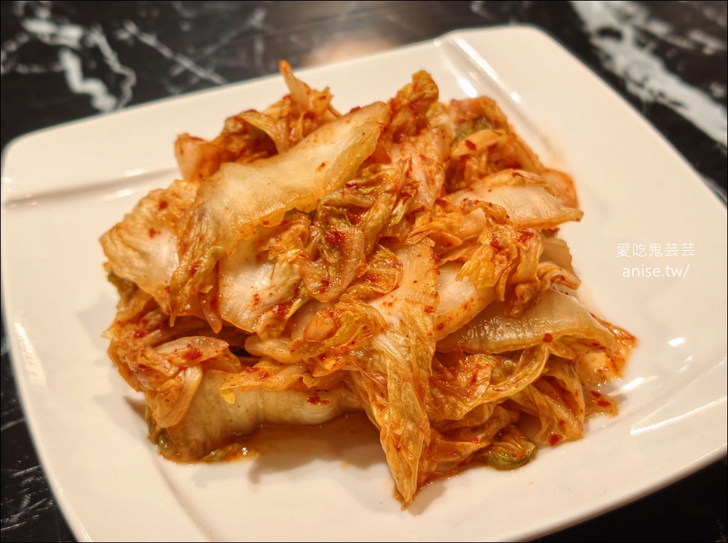 安慶小館 | 東北鐵鍋燉，超夯東北菜半年前預約才吃得到！