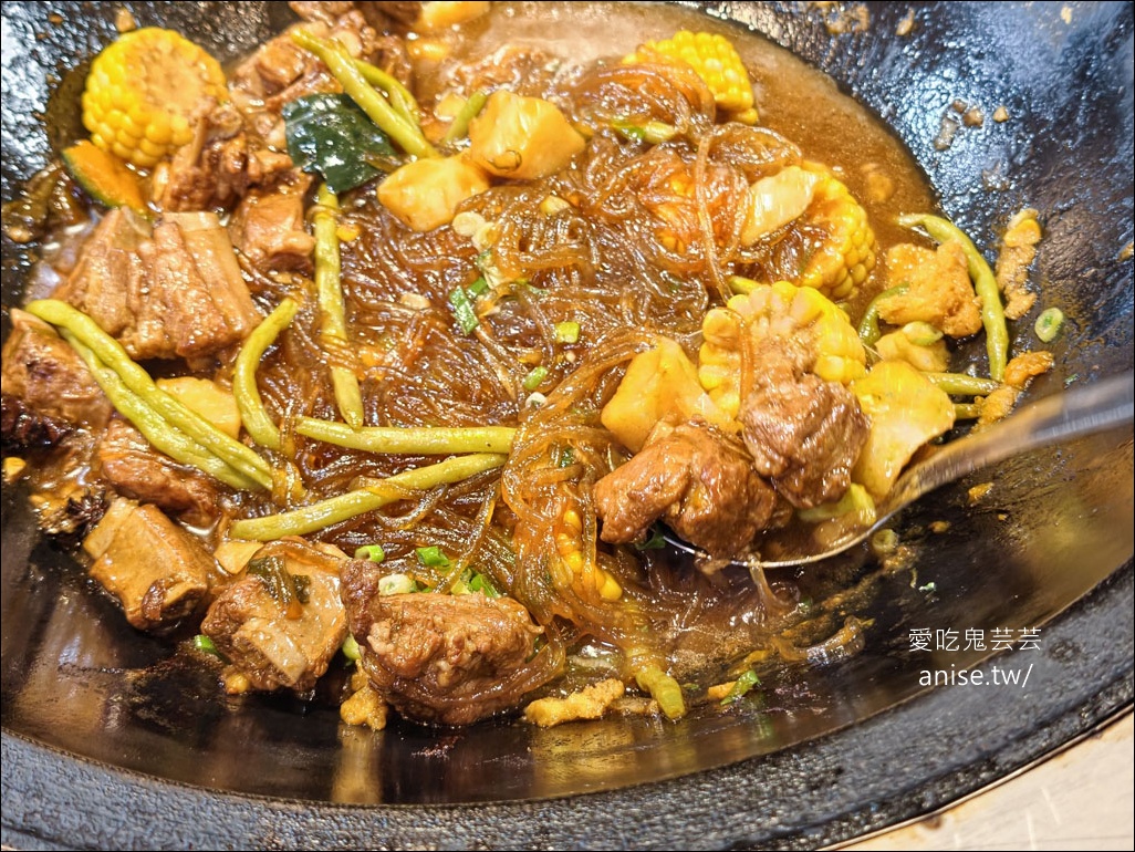 安慶小館 | 東北鐵鍋燉，超夯東北菜半年前預約才吃得到！