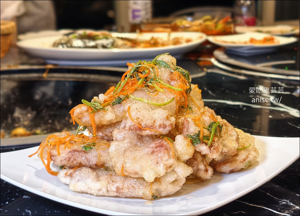 安慶小館 | 東北鐵鍋燉，超夯東北菜半年前預約才吃得到！