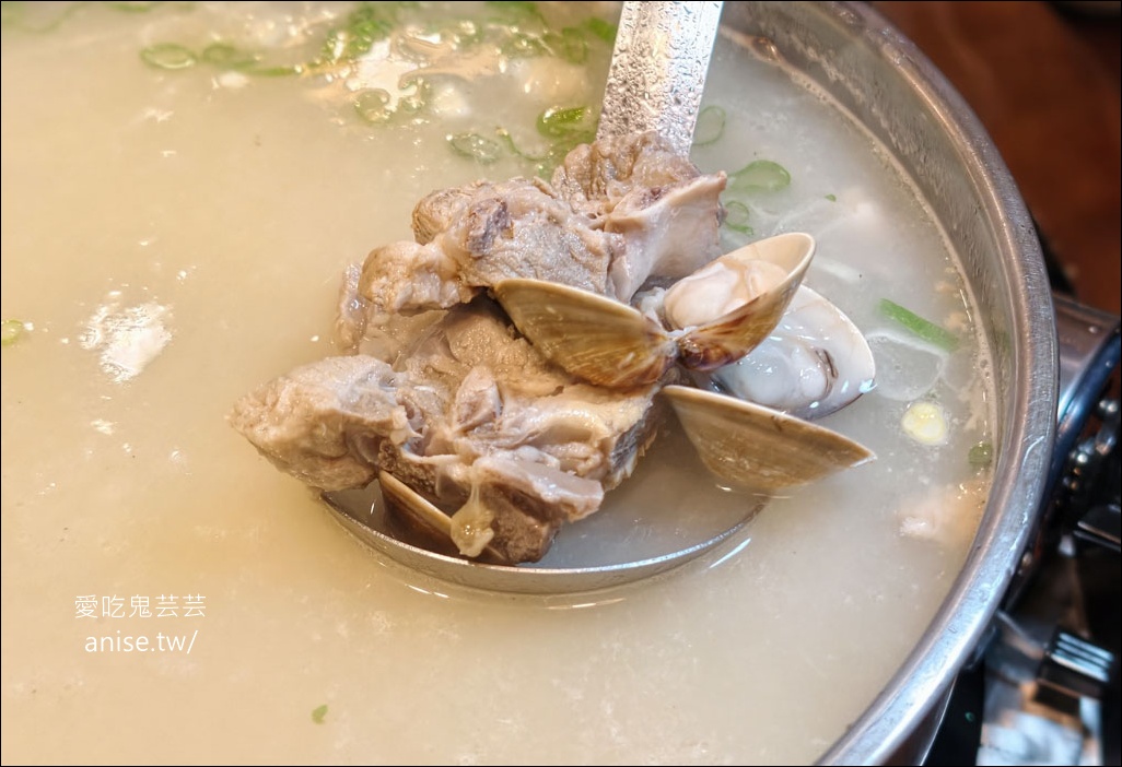 安慶小館 | 東北鐵鍋燉，超夯東北菜半年前預約才吃得到！