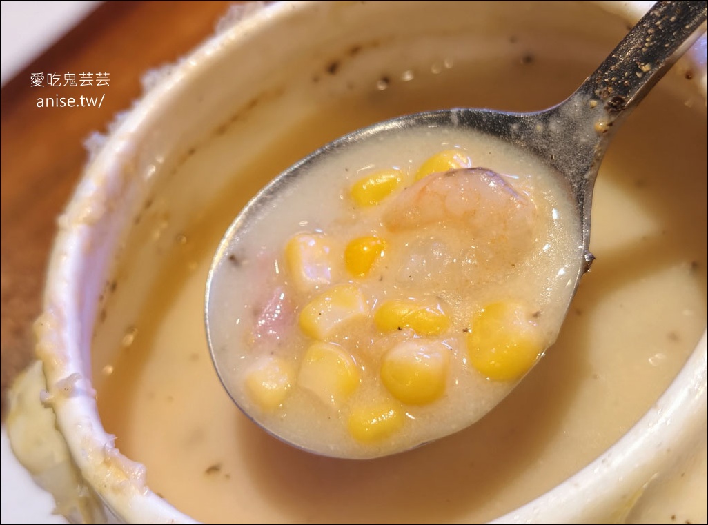 來來牛排花蓮店，蒜酥是招牌，還多了香菜是哪招？