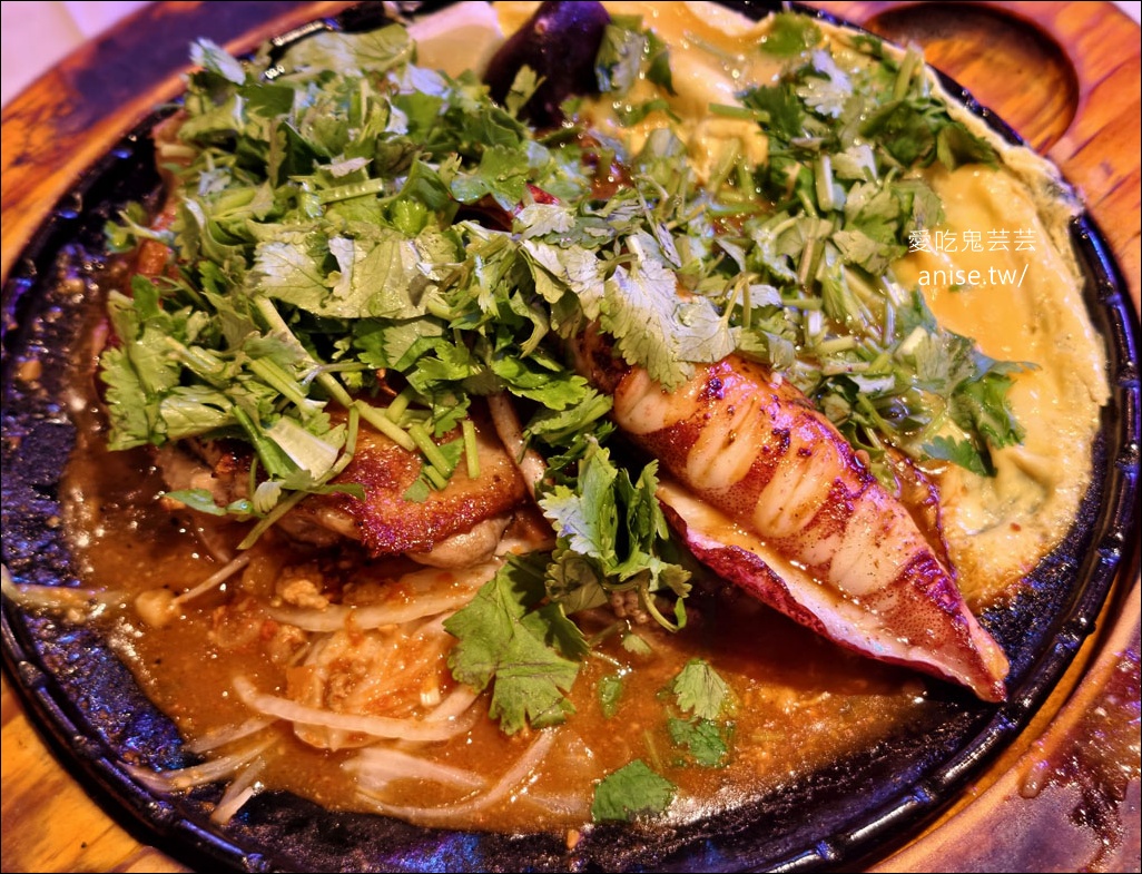 來來牛排花蓮店，蒜酥是招牌，還多了香菜是哪招？