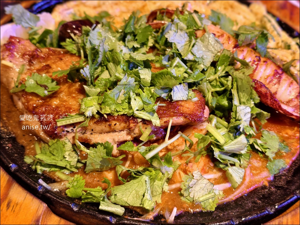 網站近期文章：來來牛排花蓮店，蒜酥是招牌，還多了香菜是哪招？