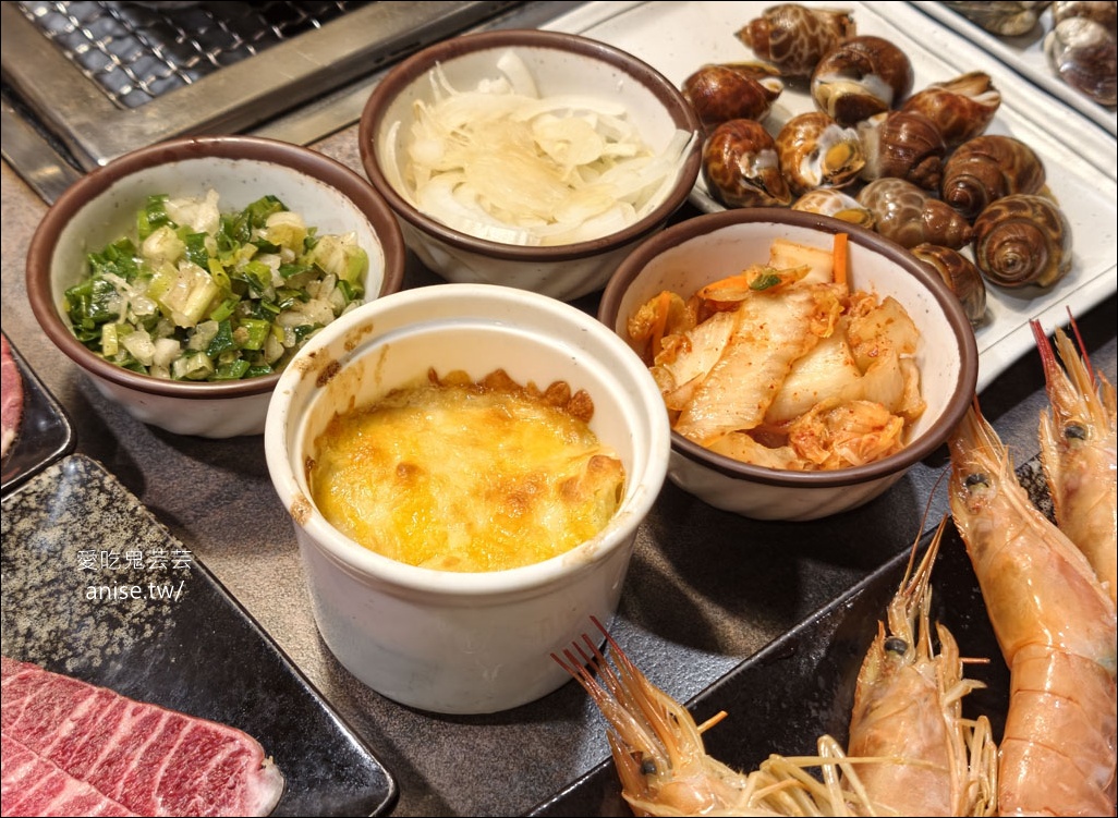 吃爆生蠔、牛舌！ 津炙燒烤，澎湖生蠔、牛舌、牛小排、干貝、鮑魚、天使紅蝦通通吃到飽！